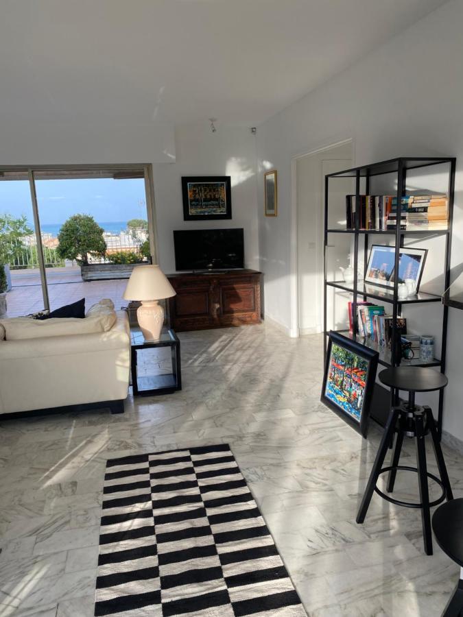 Apartamento Panoramic Sea View Penthouse With Jacuzzi And 450 Sqm Terrace Antibes Exterior foto