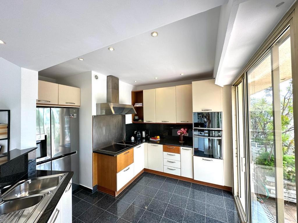 Apartamento Panoramic Sea View Penthouse With Jacuzzi And 450 Sqm Terrace Antibes Exterior foto