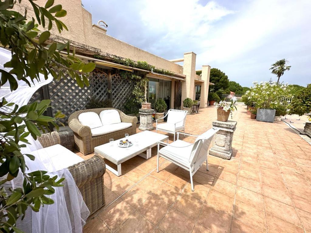 Apartamento Panoramic Sea View Penthouse With Jacuzzi And 450 Sqm Terrace Antibes Exterior foto